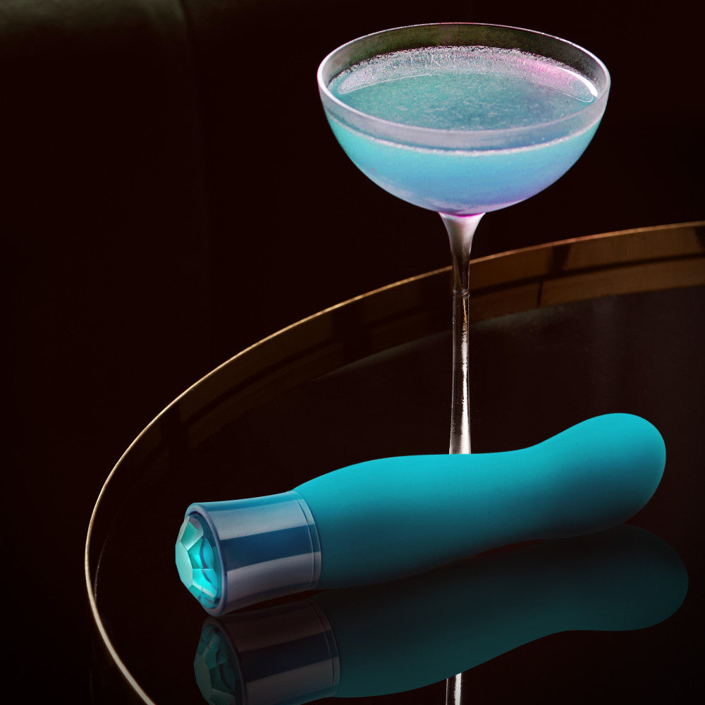 Oh My Gem Fierce 5 Inch Warming G-Spot Vibrator in Blue Topaz